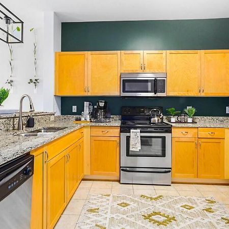 Entire Condo - Urban Safari In The Heart Of Atl Atlanta Exterior photo