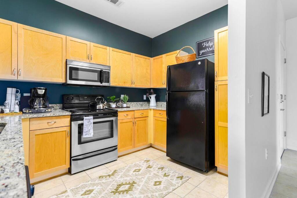 Entire Condo - Urban Safari In The Heart Of Atl Atlanta Exterior photo